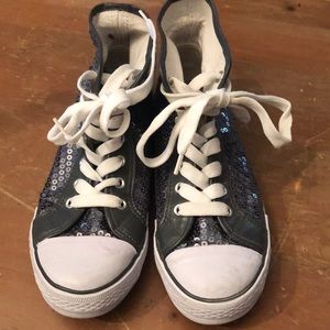 Silver Sequined Size 6 Hightop Sneakers